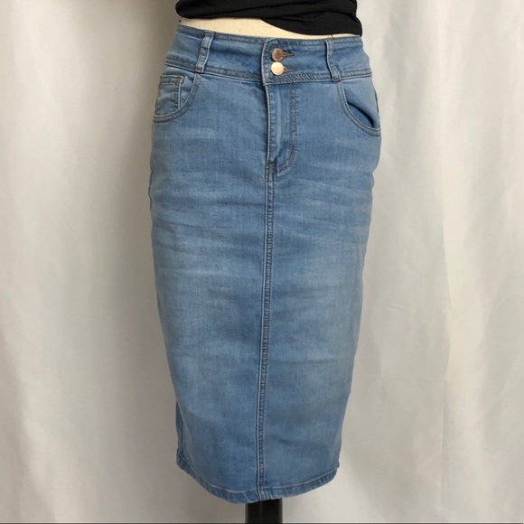 Light blue Jean skirt - Picture 2 of 4